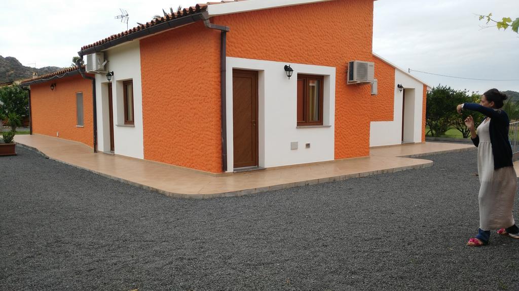 Agriturismo Santa Barbara Саррок Экстерьер фото