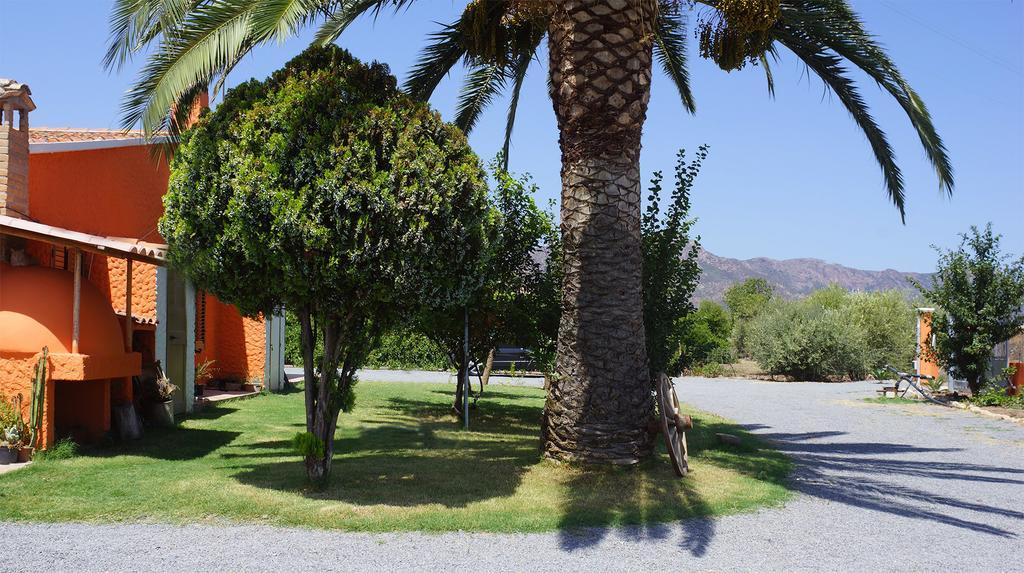 Agriturismo Santa Barbara Саррок Экстерьер фото