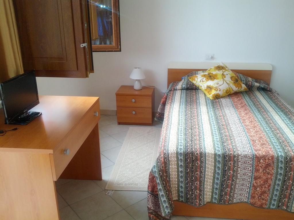 Agriturismo Santa Barbara Саррок Экстерьер фото